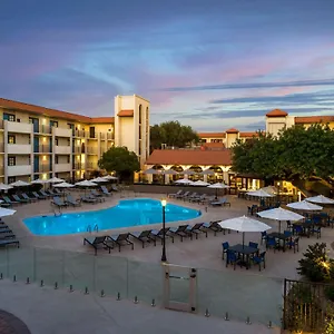 4* Station touristique Embassy By Hilton